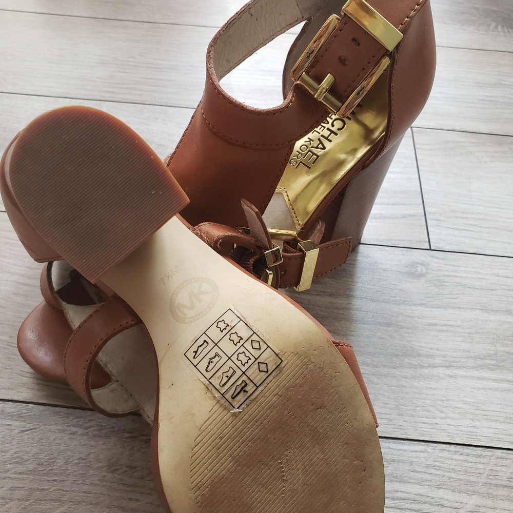 🔥Michael Kors Women Open Toe Leather Size 7.5 - Picture 3 of 7